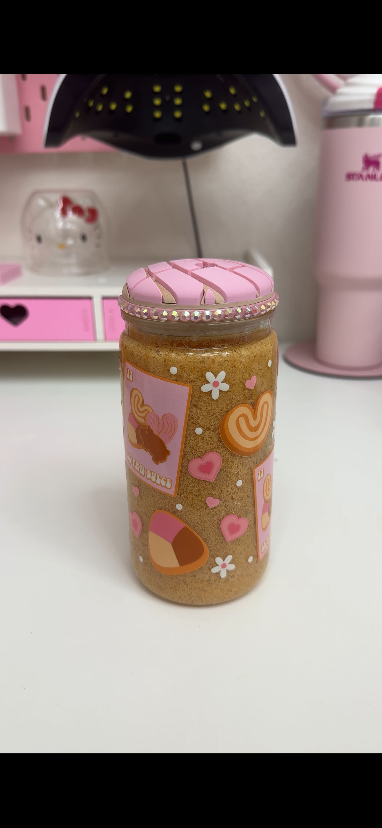Concha Loteria Acrylic Snowglobe