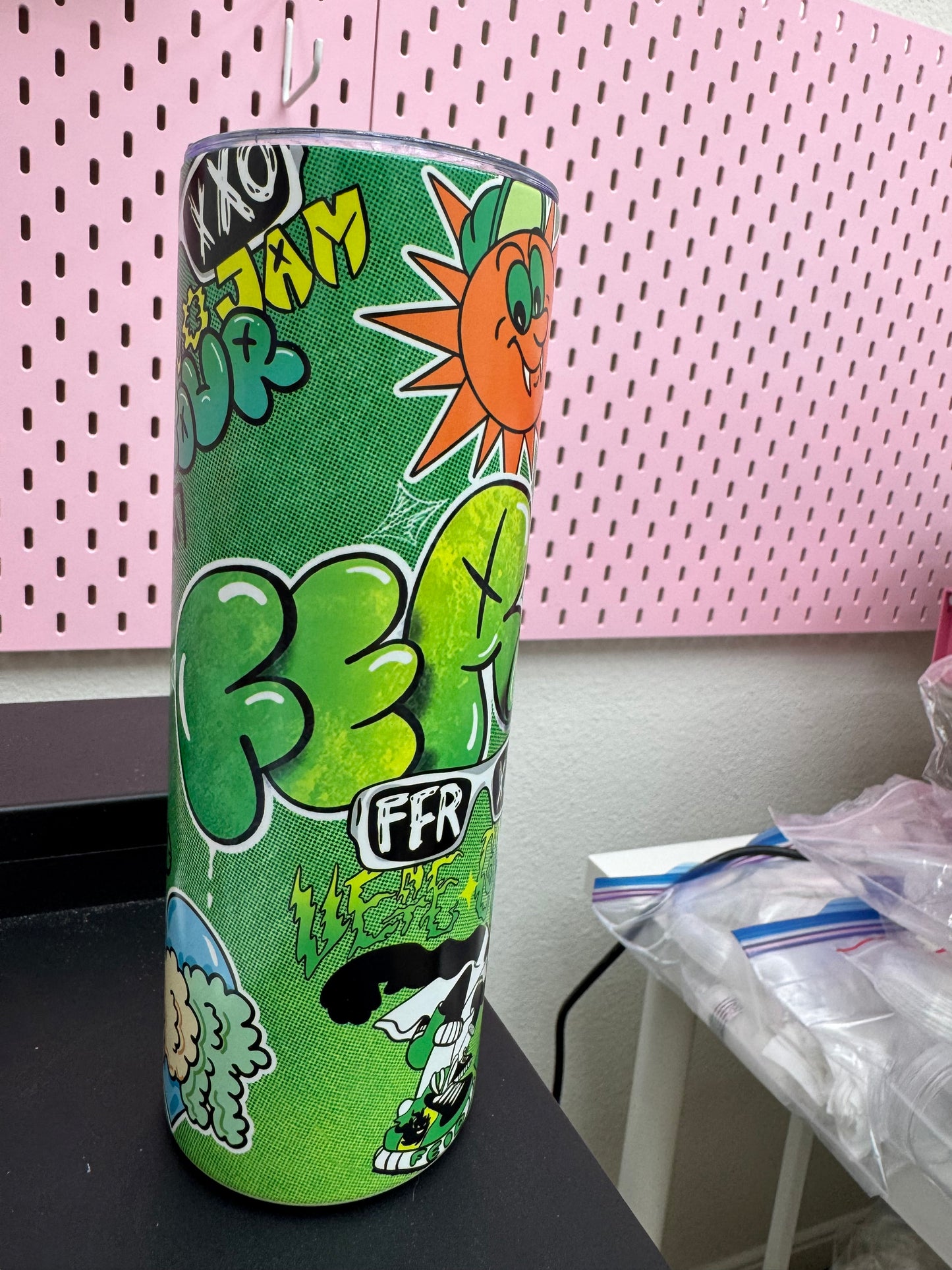 Feid 20 oz