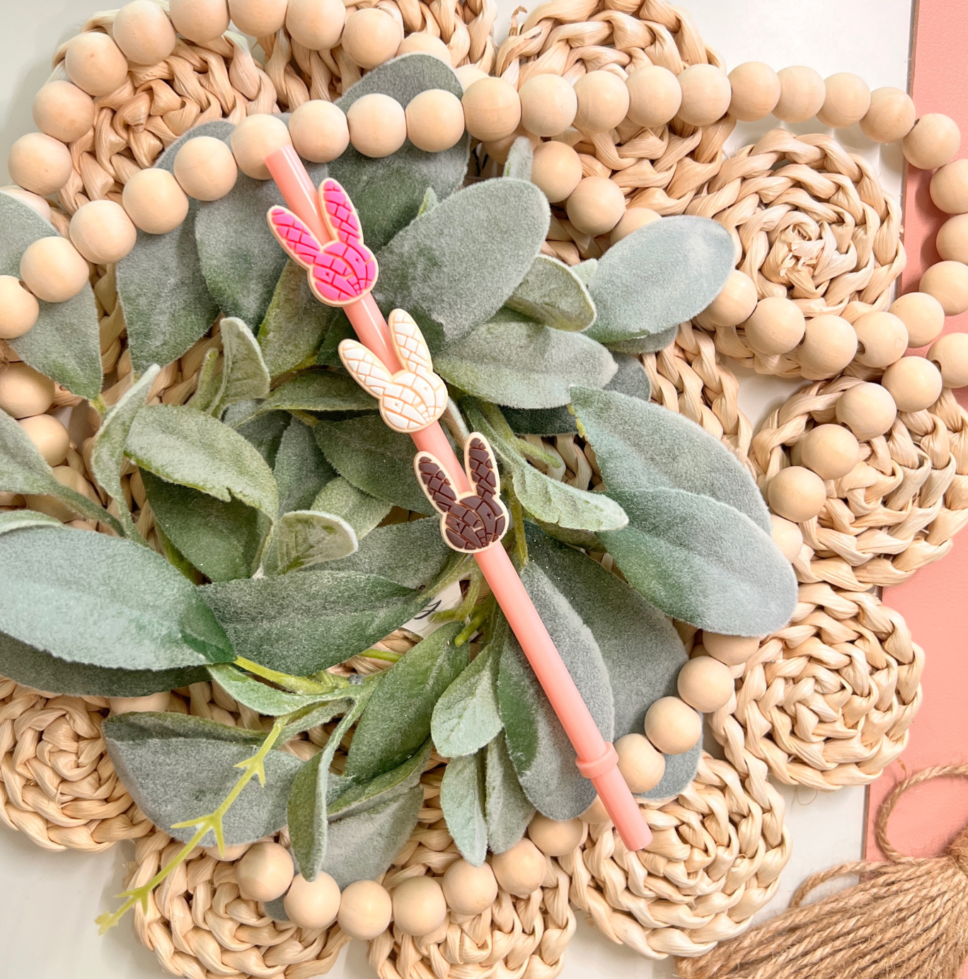 Benito Concha Straw Topper