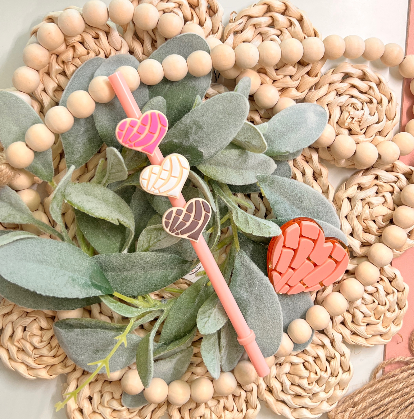 Hearts Concha Straw Toppers