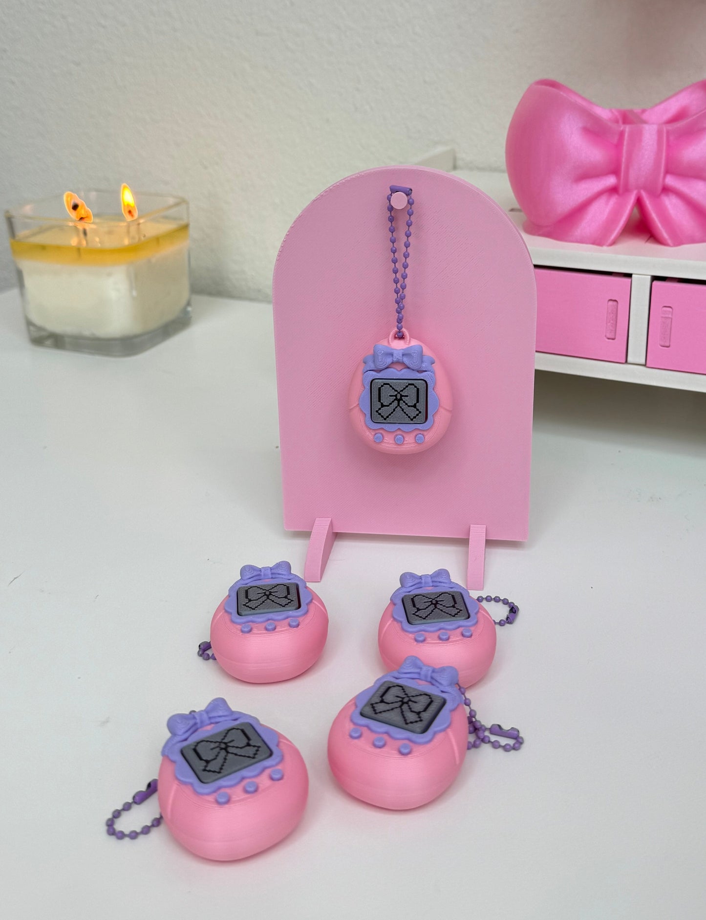 Bow Tamagotchi Clickers/Fidget Ships 3-5 Days