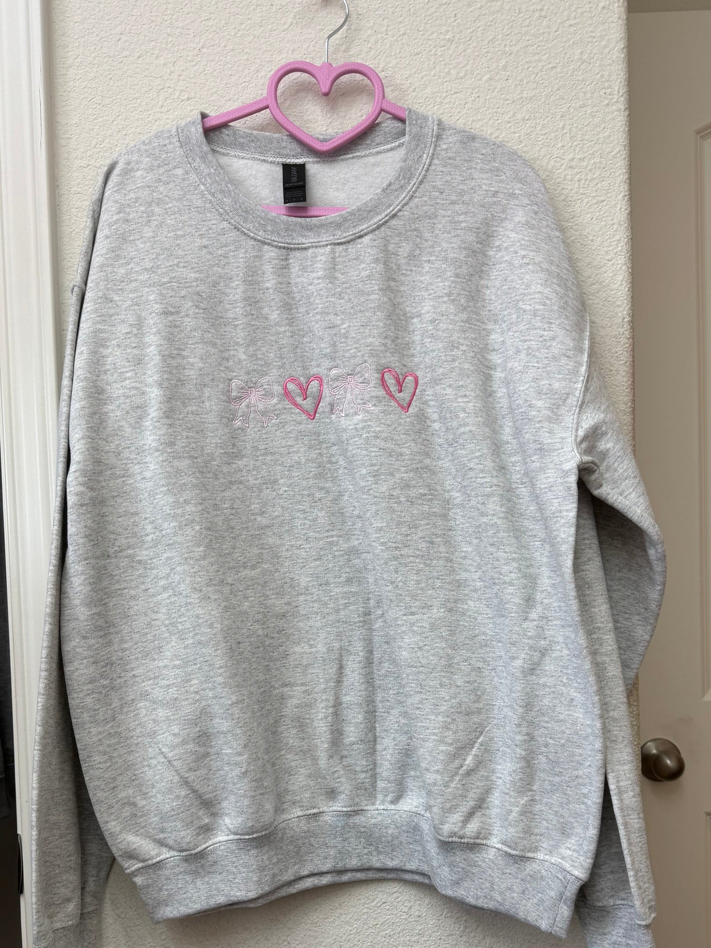 Bow & Heart Embroidery (MEDIUM )